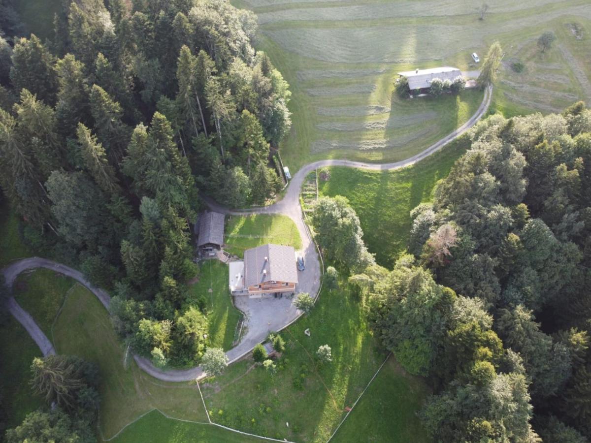 Ferienhaus Am Waldrand Von Egg Bregenzer Wald Esterno foto