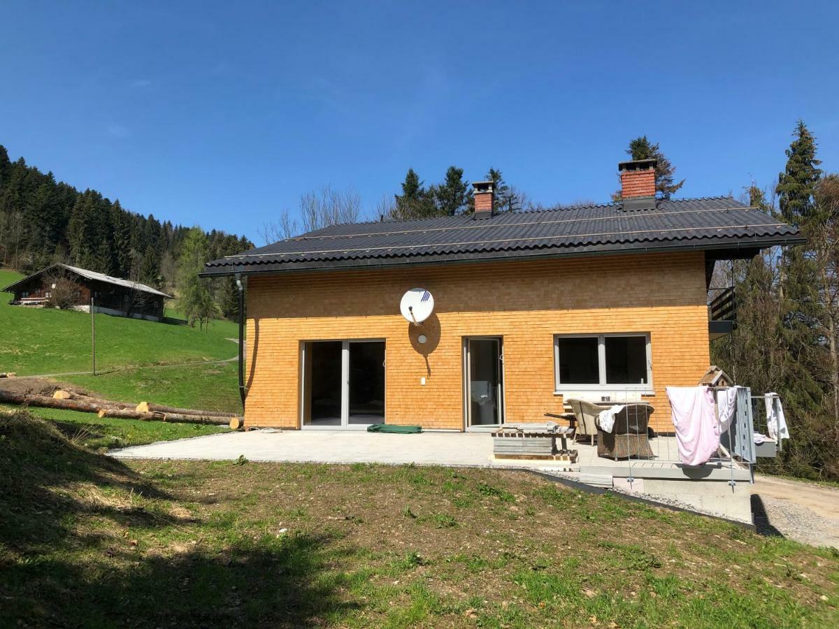 Ferienhaus Am Waldrand Von Egg Bregenzer Wald Esterno foto